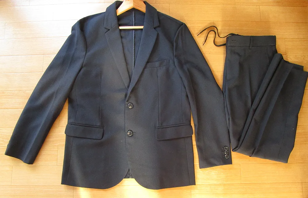 AUENの洋服の品質をチェック