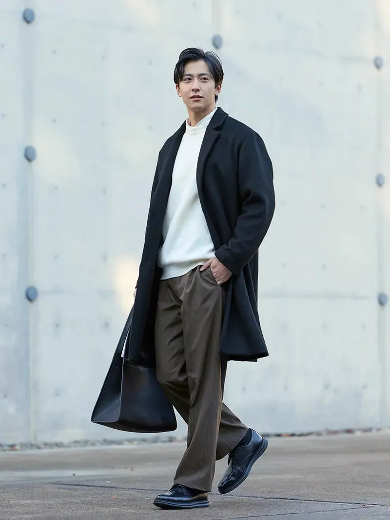 40代メンズ冬のロングコートコーデ