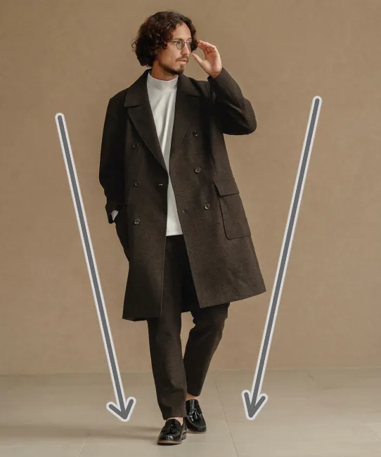 足が長く見えるズボンを使ったコーデ