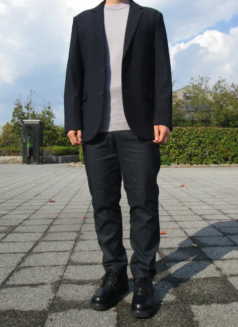 トールシューズのレザーシューズを履いた165cmの筆者