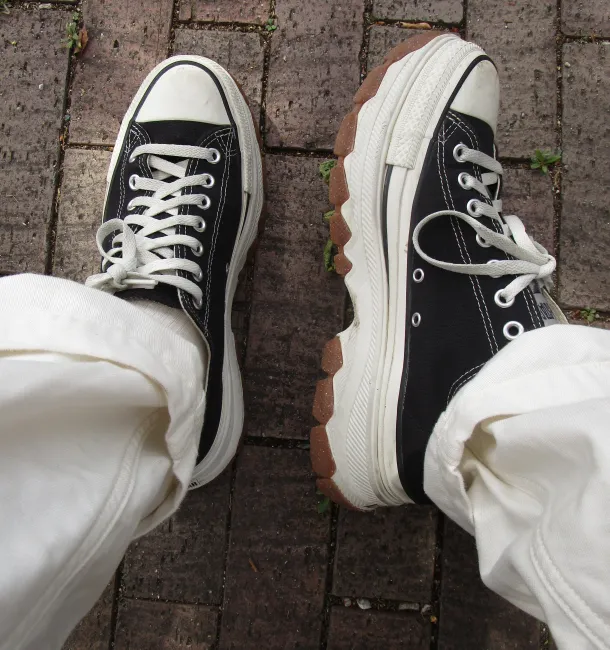 身長が盛れるスニーカートレックウェーブ