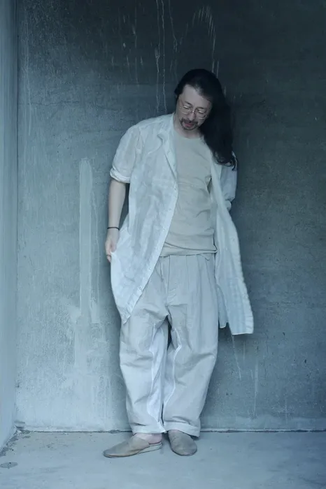 TOKIARIの和紙を使ったパンツコーディネート