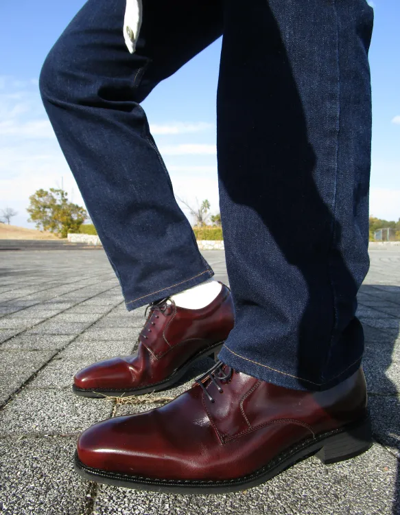 北嶋製作所の革靴は、滑りにくく歩きやすい